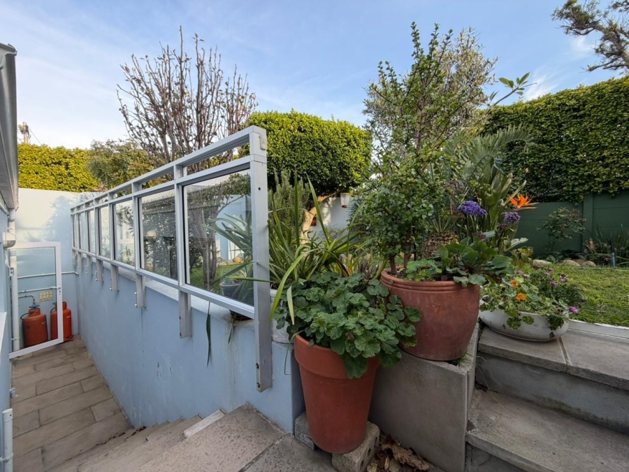 1 Bedroom Property for Sale in Penzance Estate Western Cape
